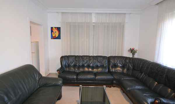 BK027 - Living Room