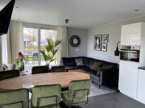 BRA139 - Living Room
