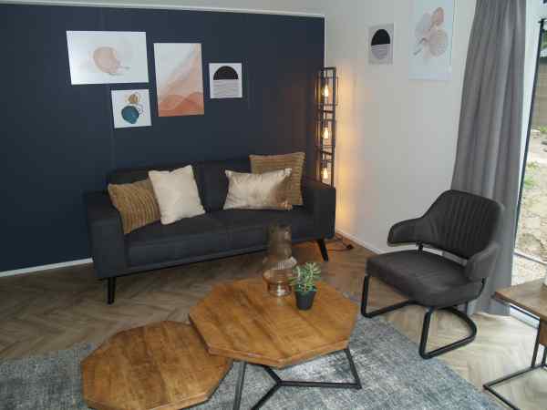 DG1475 - Living Room
