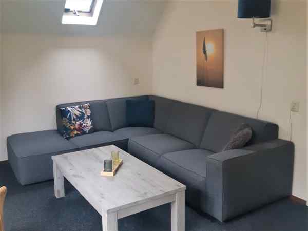 DG232 - Living Room