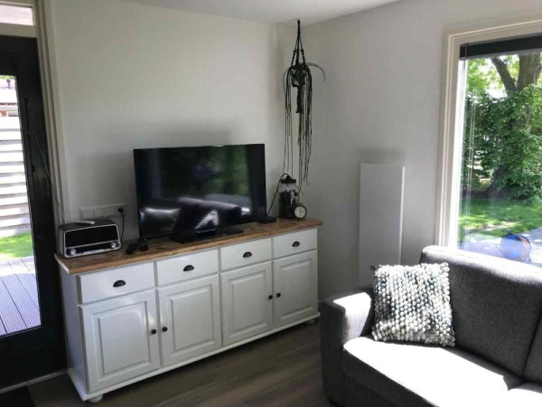 DG411 - Living Room