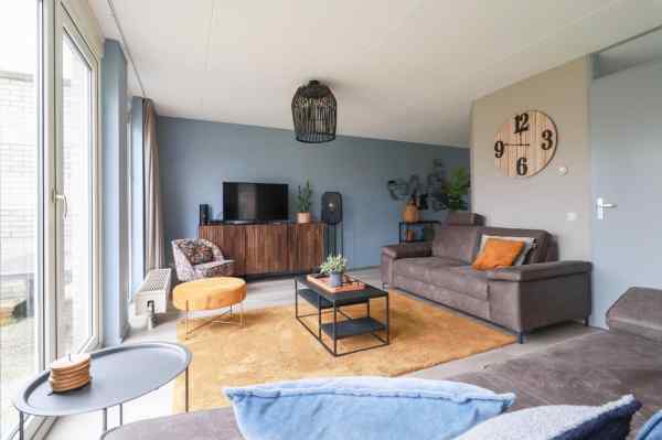 FR296 - Living Room