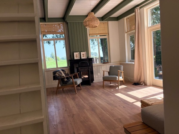 Holiday home Delfstrahuizen