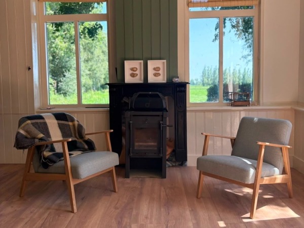 Holiday home Delfstrahuizen
