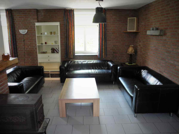 L030 - Living Room