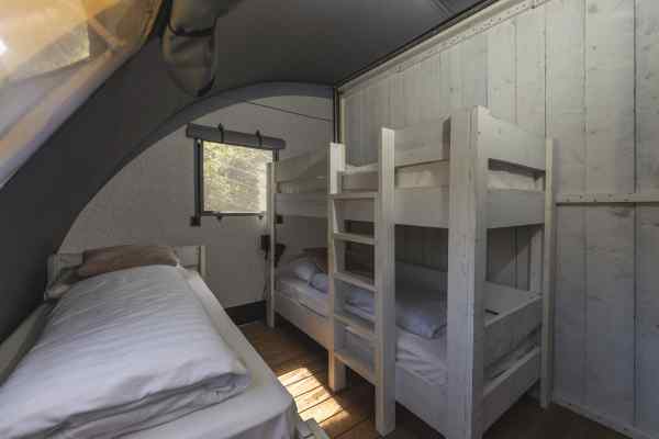 OV413 - Bedroom