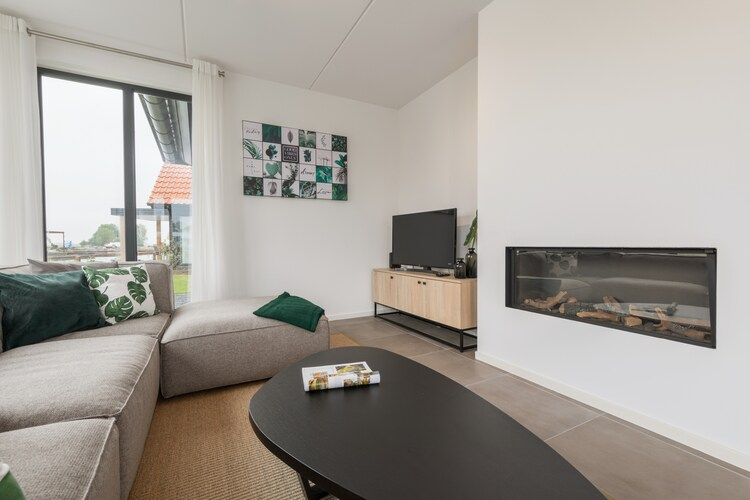 OV519 - Living Room