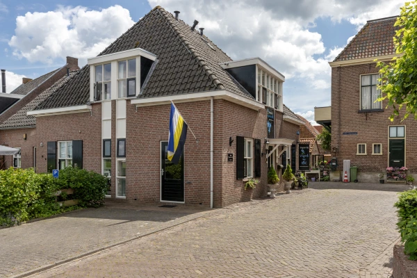 OV685