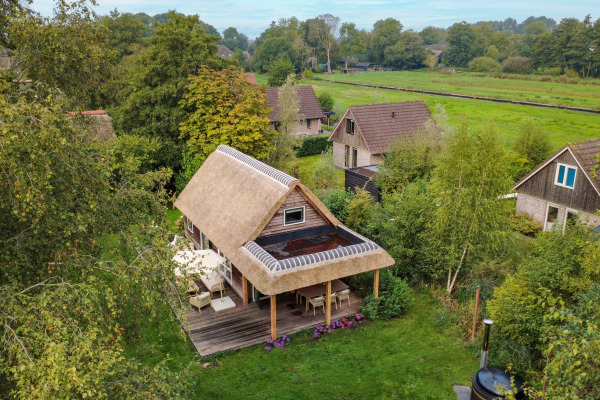 Holiday home Giethoorn
