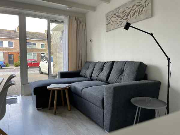 ZE1230 - Living Room