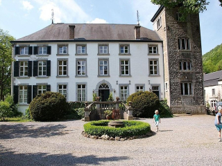 Authentiek 6 persoons kasteelappartement in de Ardennen