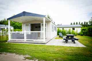 Beautiful 4 person holiday home on a recreation park in North Brabant