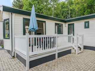 Luxury 4 person chalet in a holiday park in Baarle Nassau
