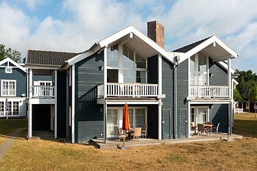 Beautifully located 4-person holiday home on the Baltic Sea near Lübec...
