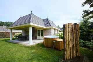 Schönes Landhaus für 8 Personen mit privatem Whirlpool in der Veluwe