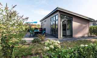 Chalet for 6 persons on a holiday park in Lichtenvoorde