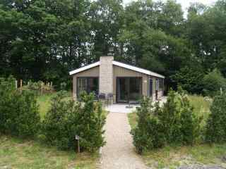 Spacious 6 person holiday home in Ruinen