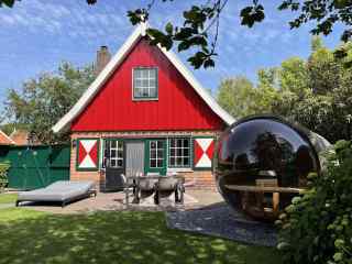 Luxe 6 persoons vakantiehuis met hottub, infrarood en Finse sauna in d...