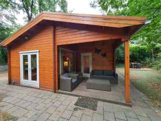 Luxury chalet with whirlpool for 4 to 6 people, located in Ermelo on t...