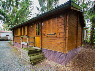 Luxus Ferienhaus für 4 Personen mit Sauna im kleinen Ferienpark