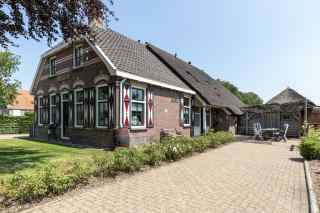 Nice 12 person group house in Drenthe