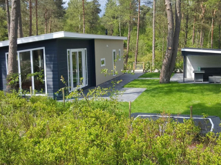 Beautiful 6 person chalet with in Beekbergen - Veluwe