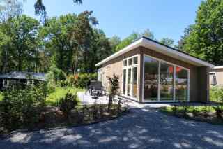 Schönes 6-Personen-Ferienhaus in der Veluwe bei Hoenderloo
