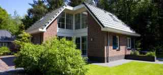 10 persons group accommodation with fireplace on Holiday park Beekberg...