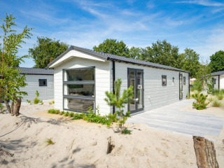 6 person chalet on the Veluwe lake
