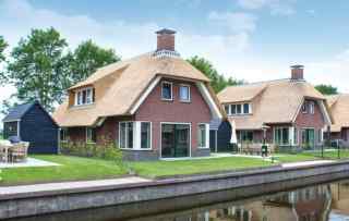 8 persoons huisdiervriendelijke wellnessvilla met sauna aan de Friese...