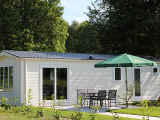 Beautiful 4 person holiday home at holiday park Limburg in Susteren