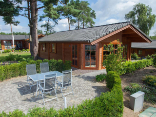 Luxury 6 person holiday home at holiday park Limburg in Susteren