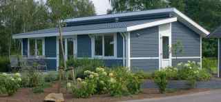 4-person holiday home with folding doors on holiday park Maasduinen ne...