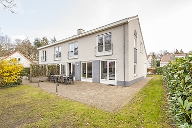 Ruime 20 persoons familievilla op een vakantiepark in Arcen, Limburg