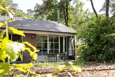 Geschakelde bungalow voor vier personen op Vakantiepark De Peel