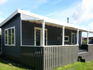 Beautiful holiday home for 6 persons at 600 meters from the North Sea...