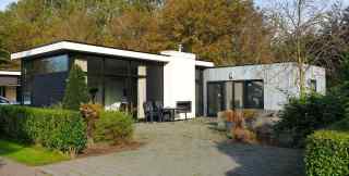 6 person holiday home with lots of privacy on a holiday park in Noord-...
