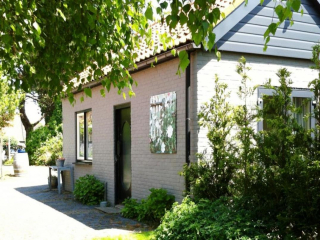Beautiful 2 persons holiday home in Schoorl.
