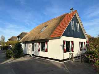 Authentic six person house in Callantsoog