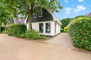 Luxury 4 person wellness holiday home in Schoorl, Noord-Holland.