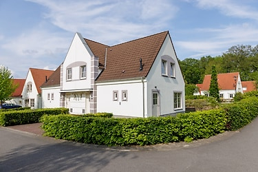 Luxe villa voor 6 personen met 2 badkamers op Ferienresort Bad Benthei...