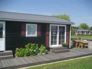 Beautiful 4 persons holiday chalet