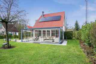 5-Personen-Ferienhaus mit Gartenzimmer im Ferienpark Hellendoorn