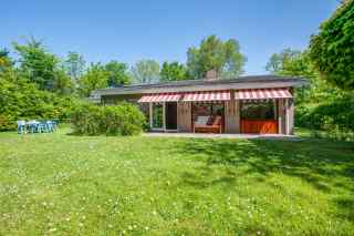 Uniquely located 6-person holiday home in Oostkapelle, near the forest...