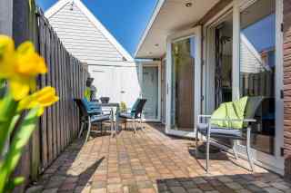 Cosy 4-person holiday home within walking distance of the beach in Dom...