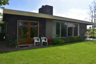 Detached 5 person bungalow near the Veerse Meer