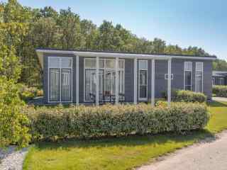 NEW: Beautiful 4-person holiday home in Wemeldinge on the Oosterscheld...