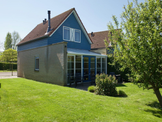 Luxuriöses Ferienhaus für 6 Personen mit Sauna in Zeeuws Vlaanderen