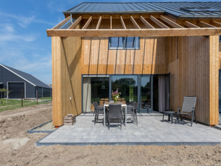 New! 12 person group accommodation in Vrouwenpolder - Zeeland