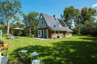 Luxuriöse Ferienvilla für 6 Personen mit einem Waldgarten von 4000 m2...